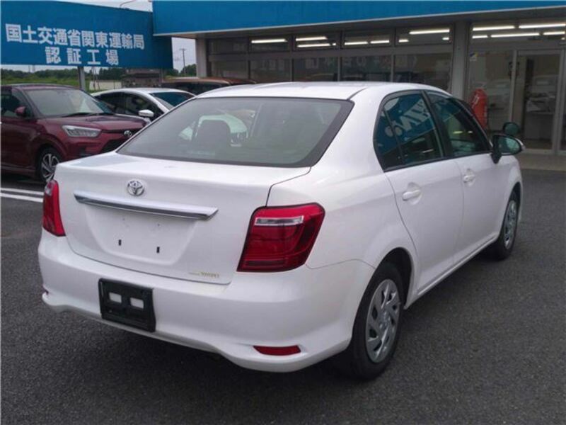COROLLA AXIO