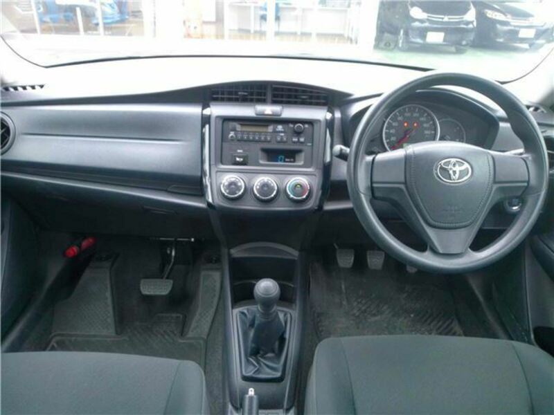 COROLLA AXIO