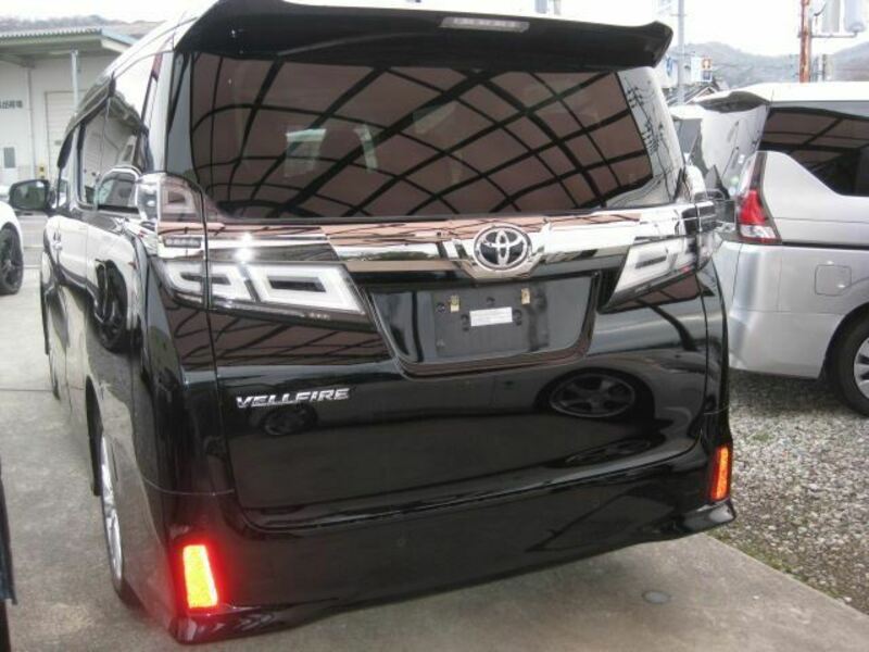 VELLFIRE