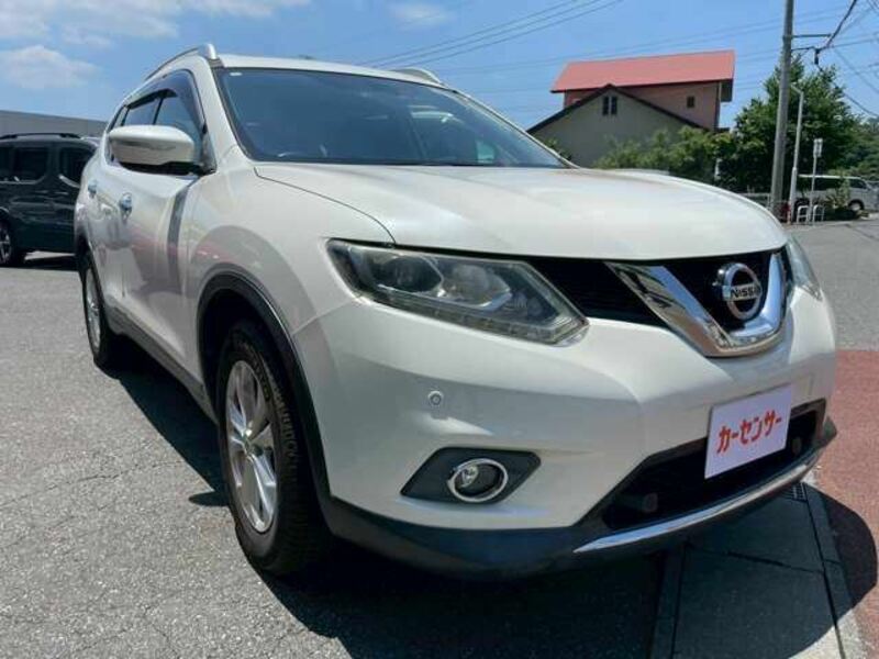 X-TRAIL