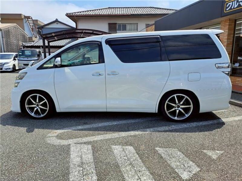 VELLFIRE