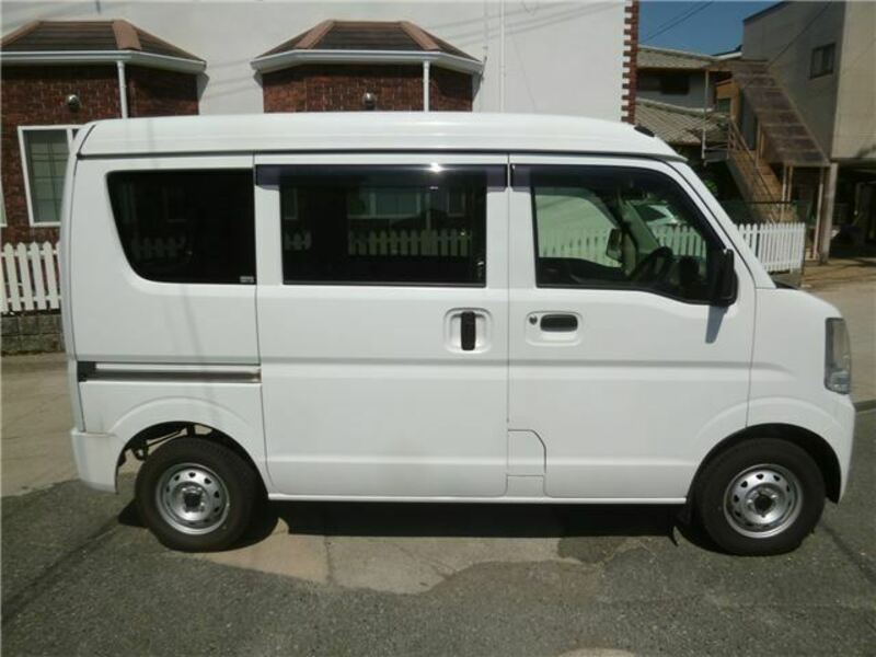 MINICAB VAN