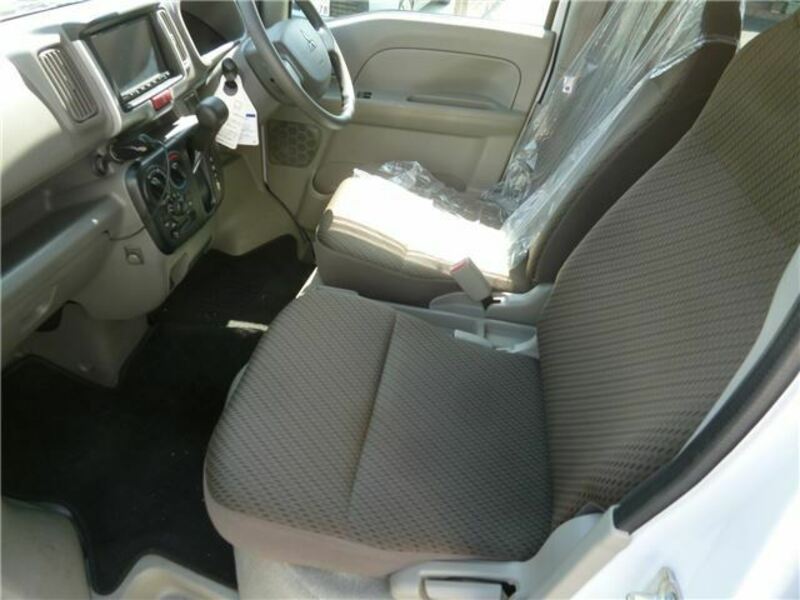 MINICAB VAN
