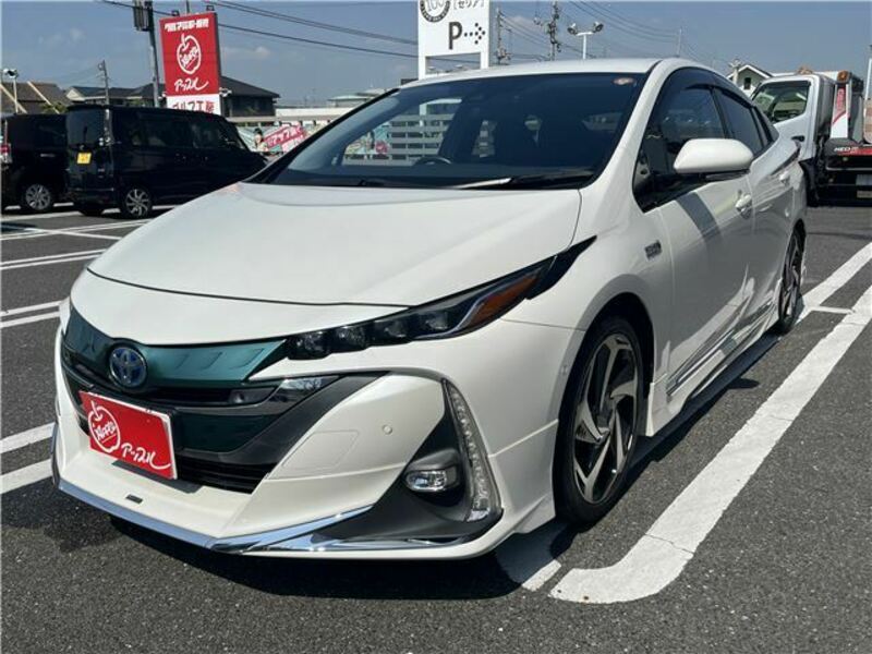 PRIUS PHV