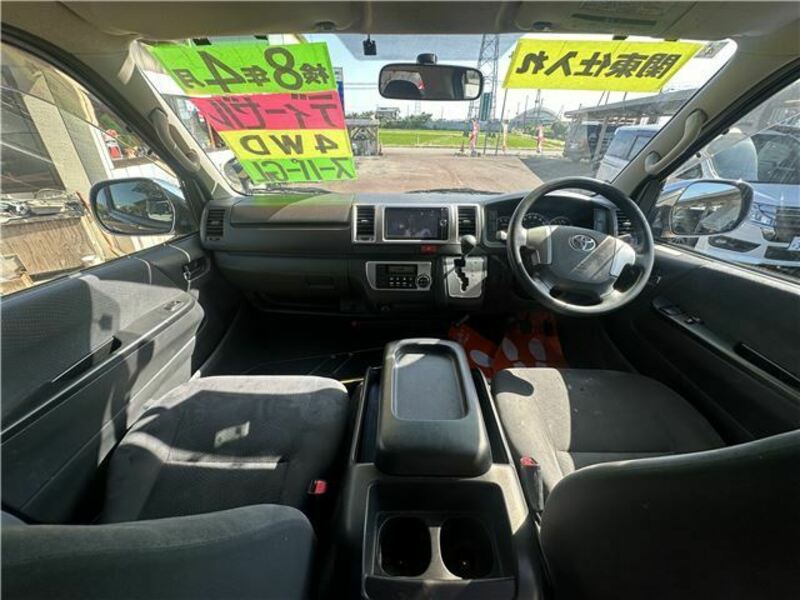HIACE VAN