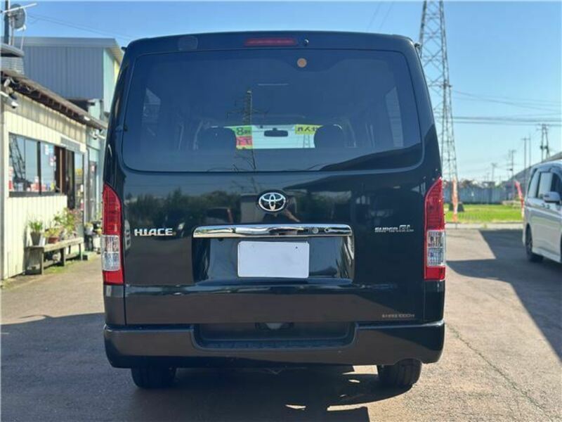 HIACE VAN