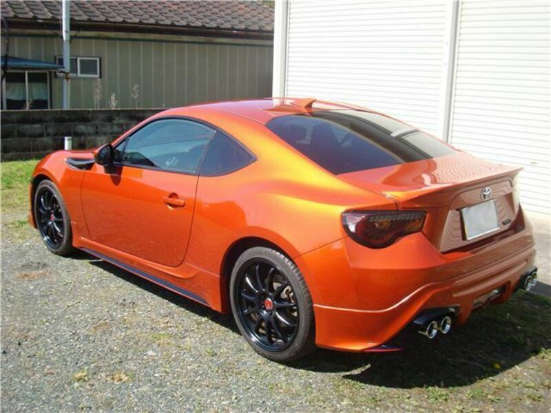 86