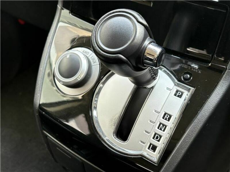 DELICA D5
