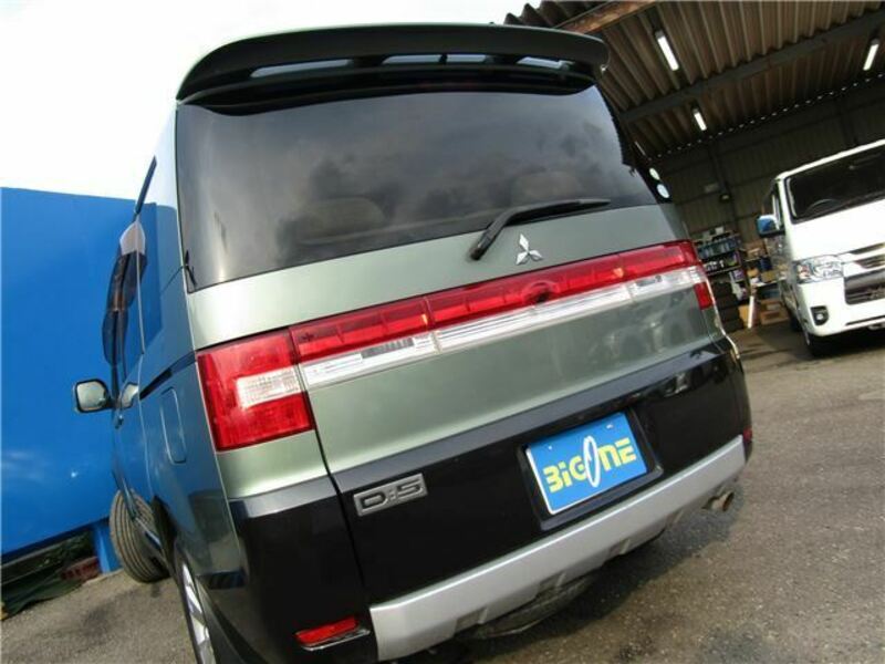 DELICA D5