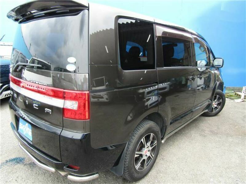 DELICA D5