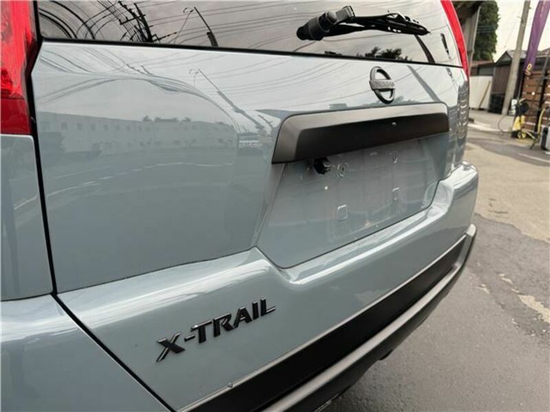 X-TRAIL