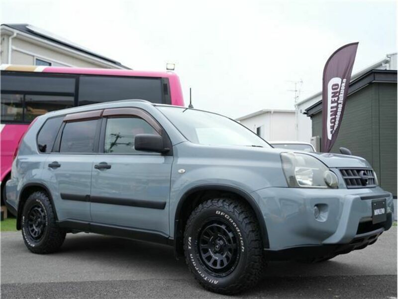 X-TRAIL
