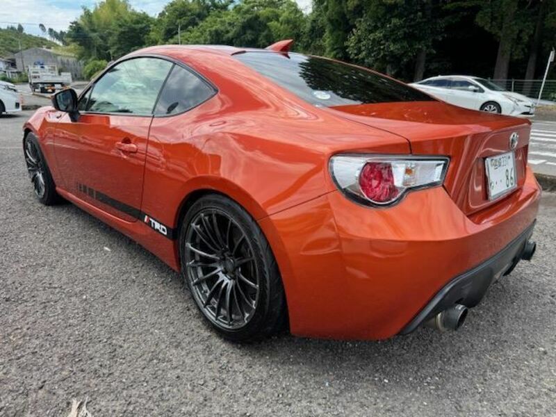 86