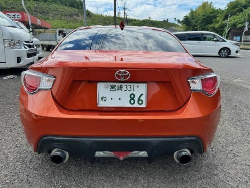 86