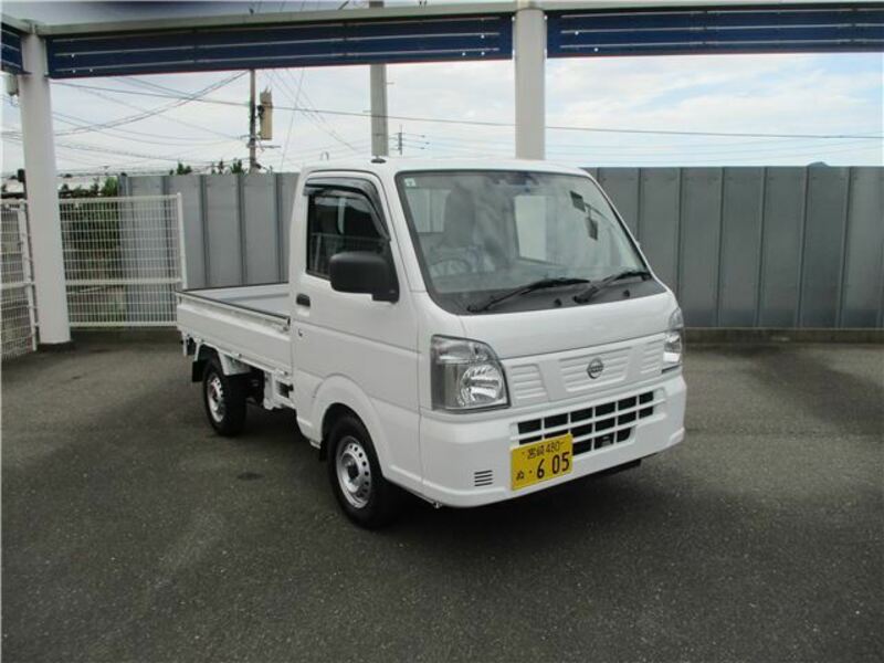 NISSAN CLIPPER TRUCK