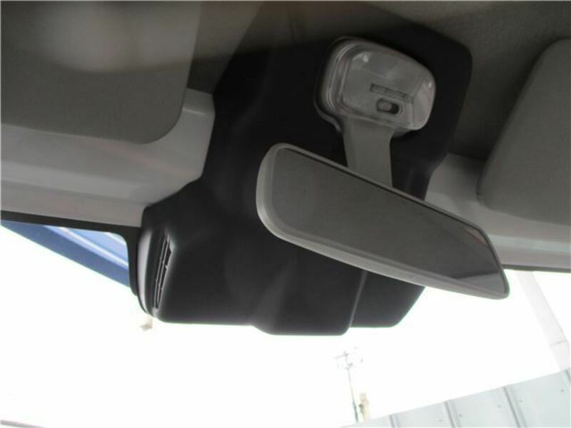 CLIPPER TRUCK