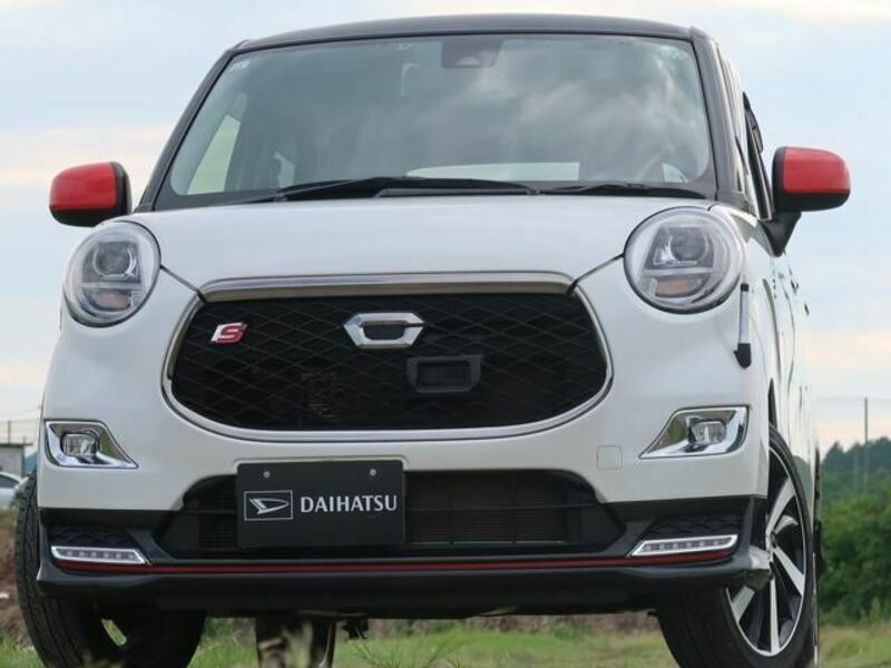 DAIHATSU CAST