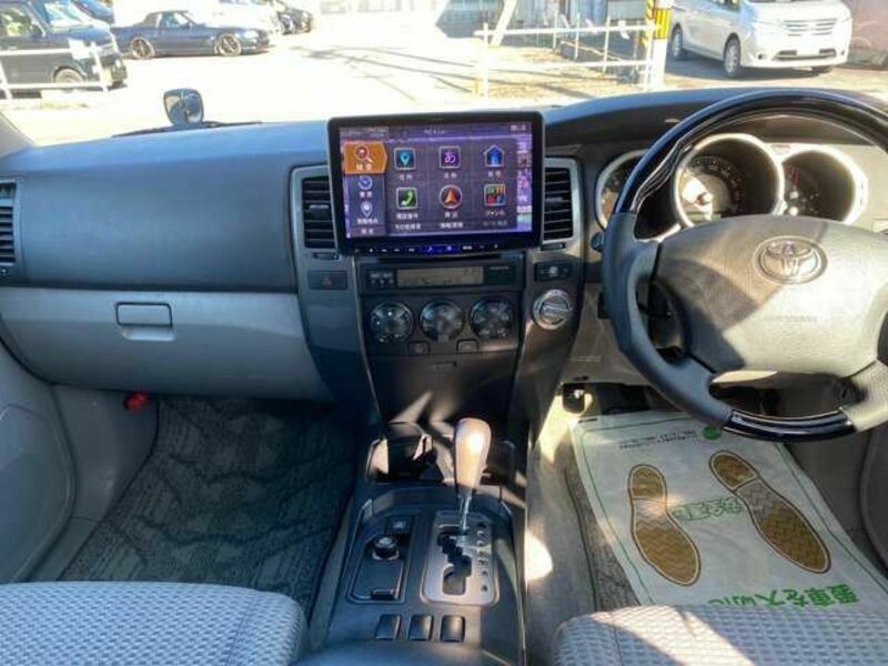 HILUX SURF