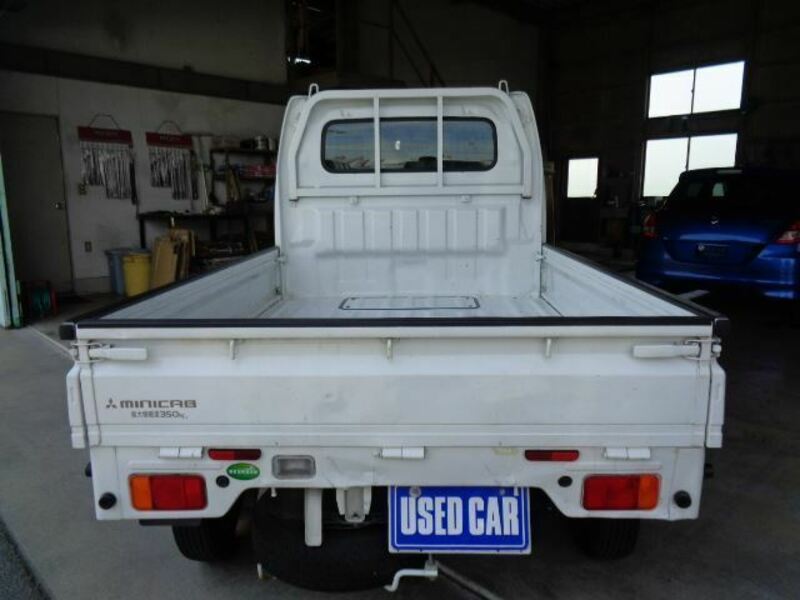 MINICAB TRUCK