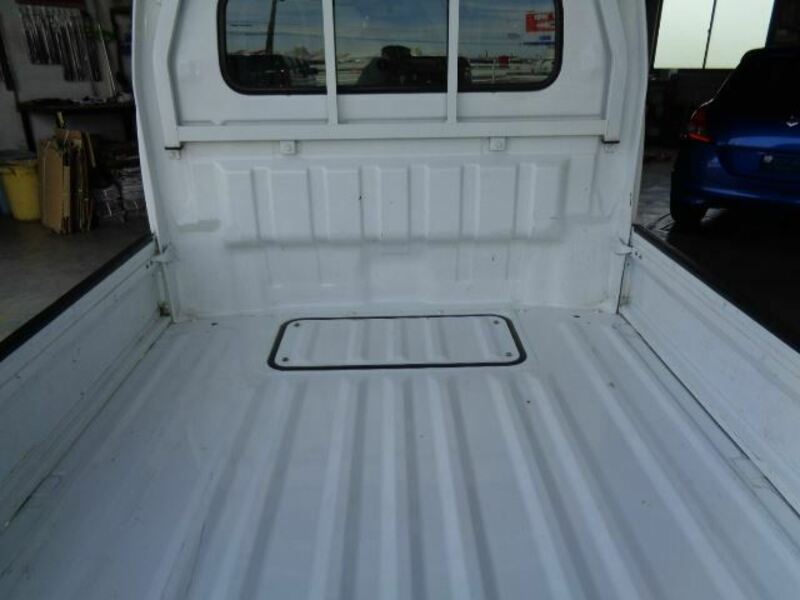 MINICAB TRUCK