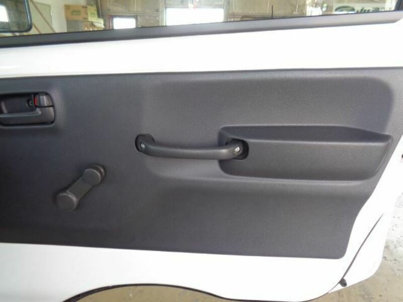 MINICAB TRUCK