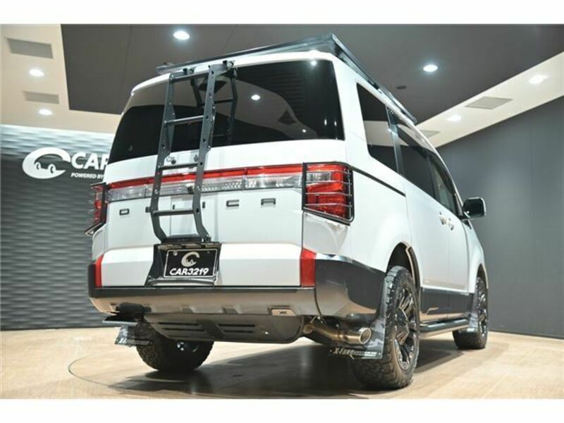 DELICA D5