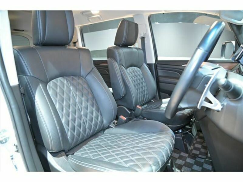 DELICA D5