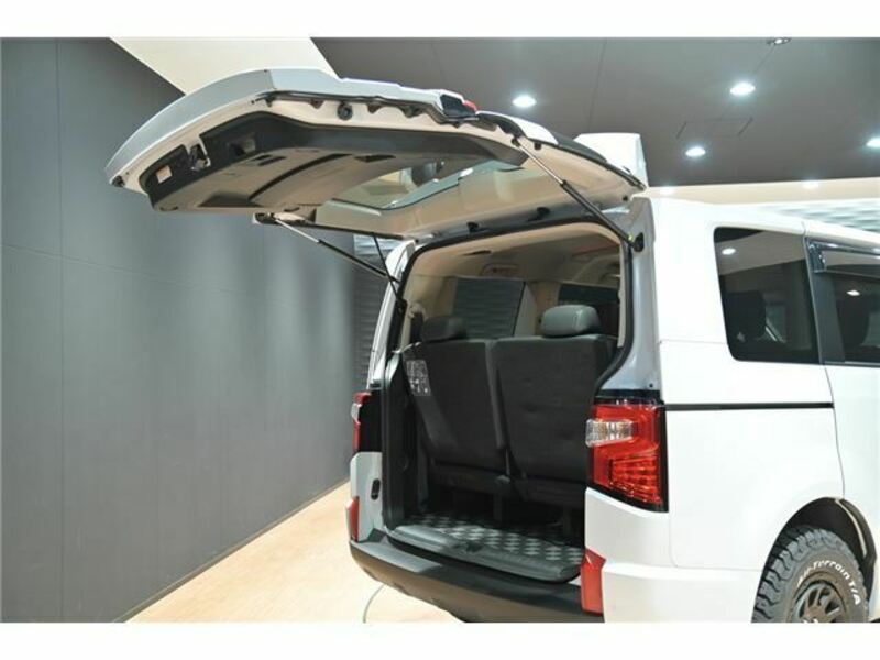 DELICA D5
