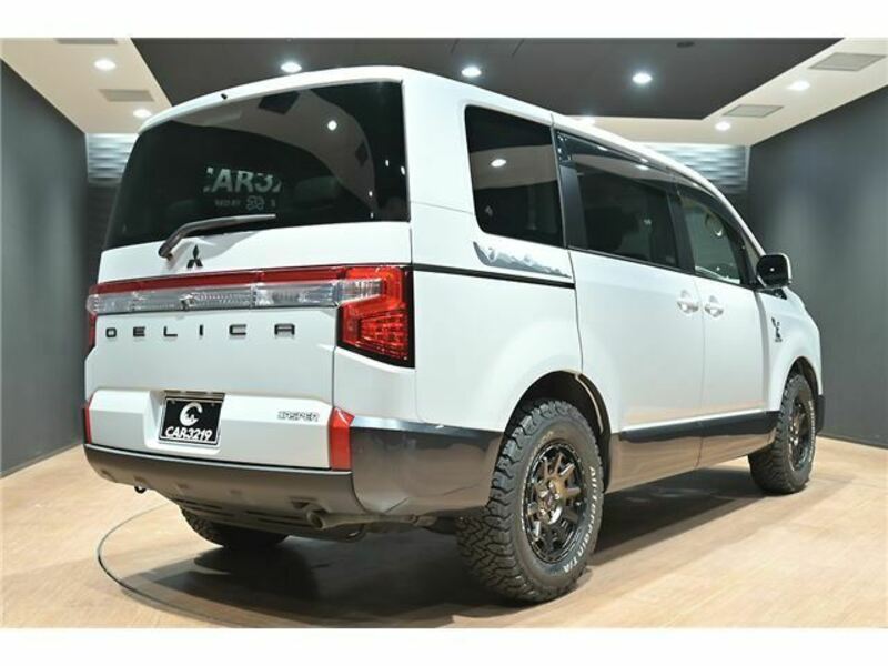 DELICA D5