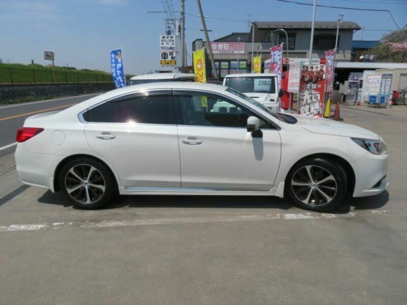 LEGACY B4