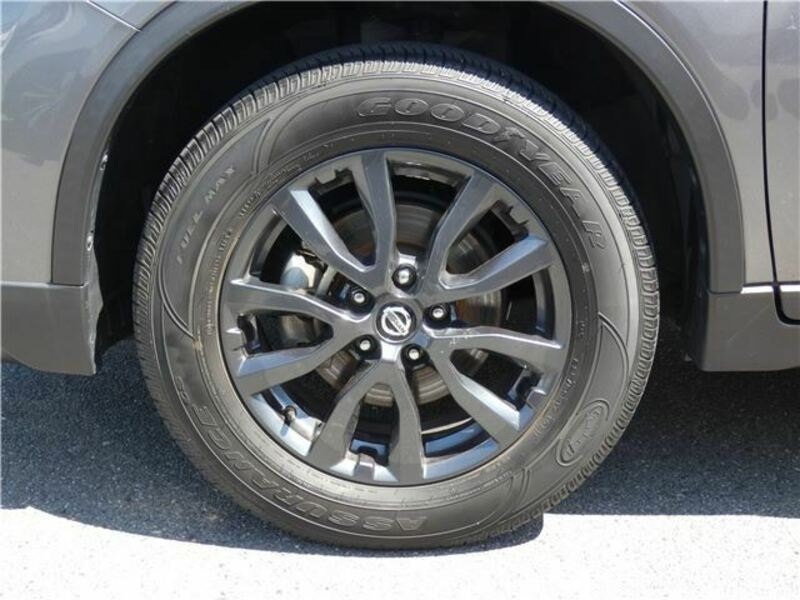 X-TRAIL