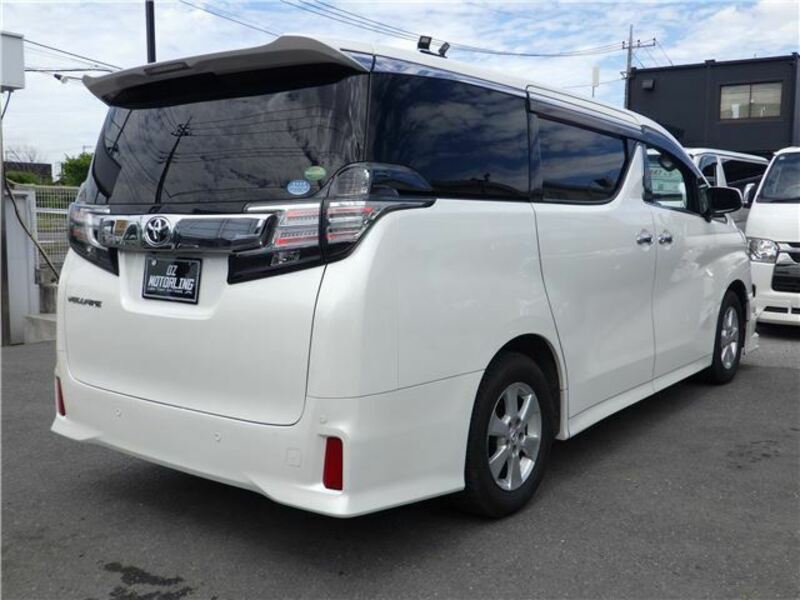 VELLFIRE
