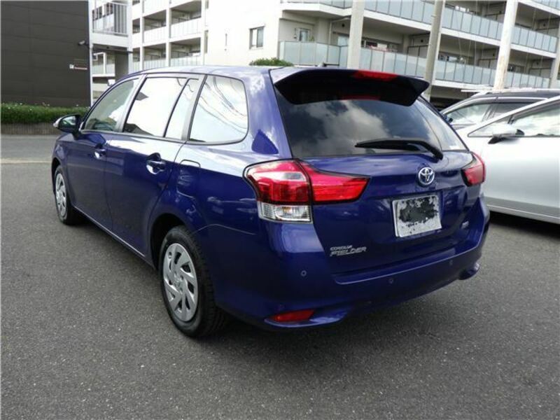 COROLLA FIELDER