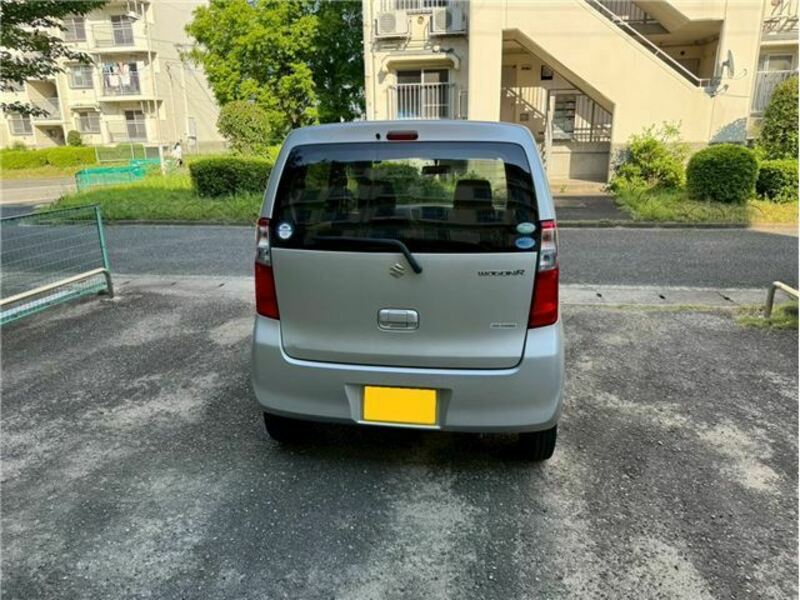 WAGON R