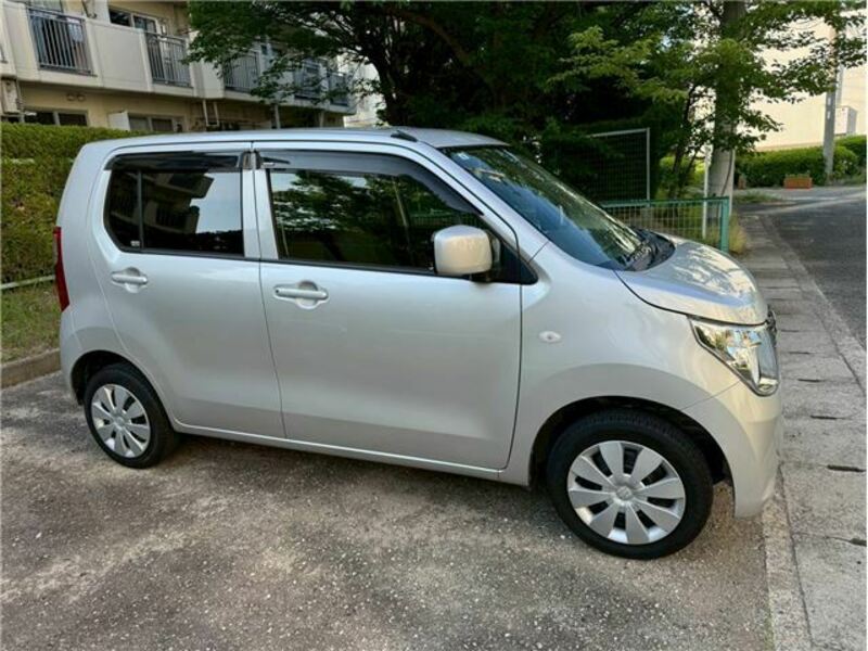 WAGON R