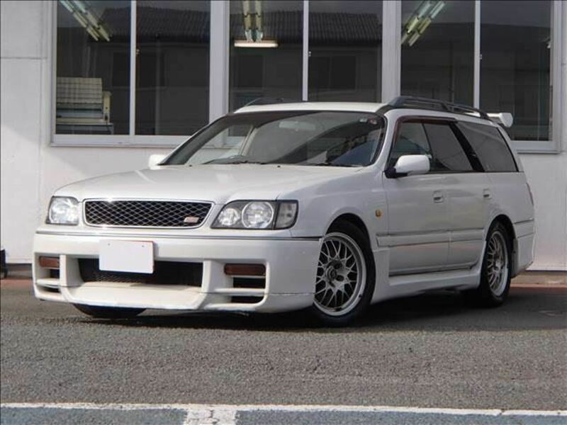 NISSAN STAGEA
