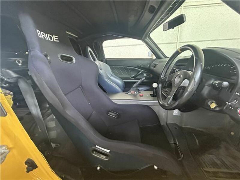 S2000