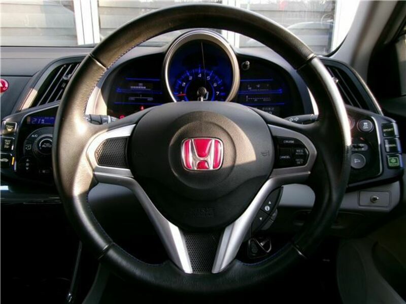 CR-Z