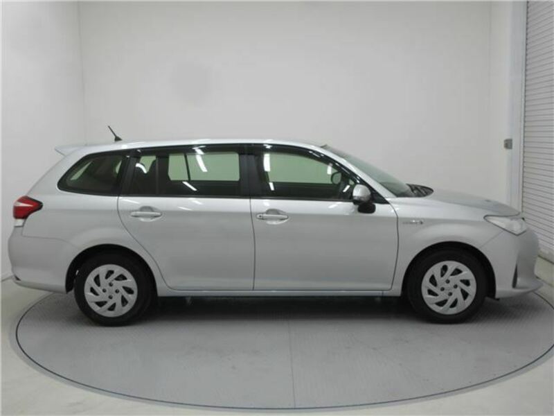 COROLLA FIELDER