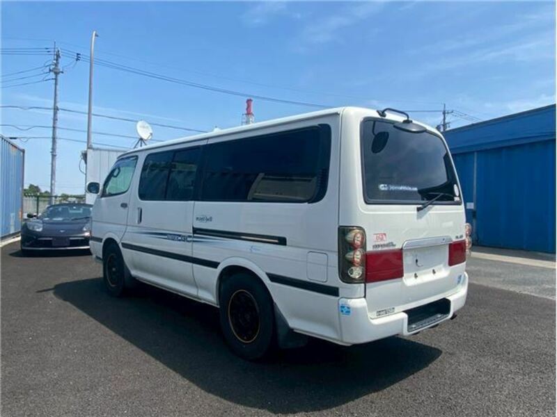 HIACE