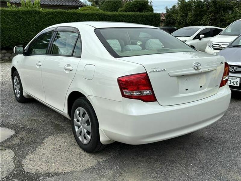COROLLA AXIO