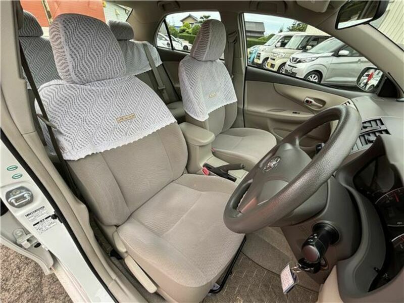 COROLLA AXIO