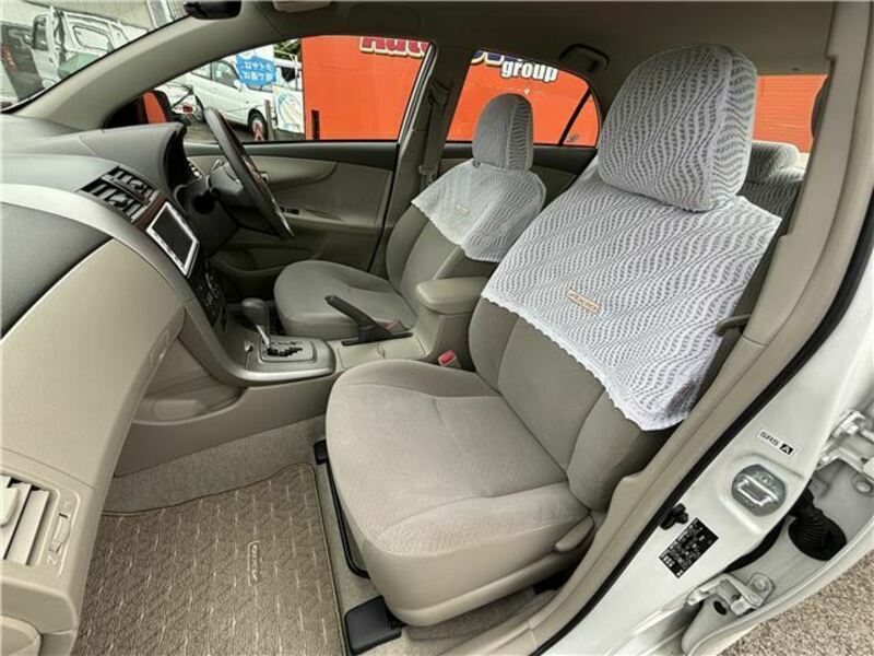 COROLLA AXIO