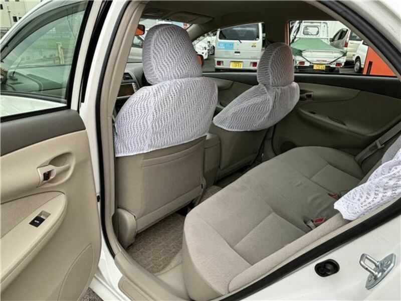 COROLLA AXIO