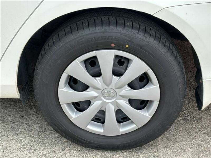 COROLLA AXIO