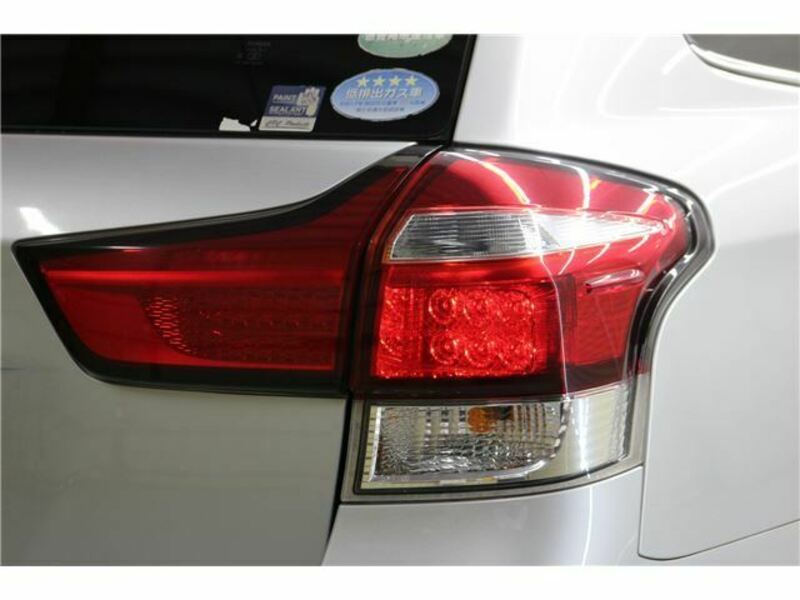 COROLLA FIELDER