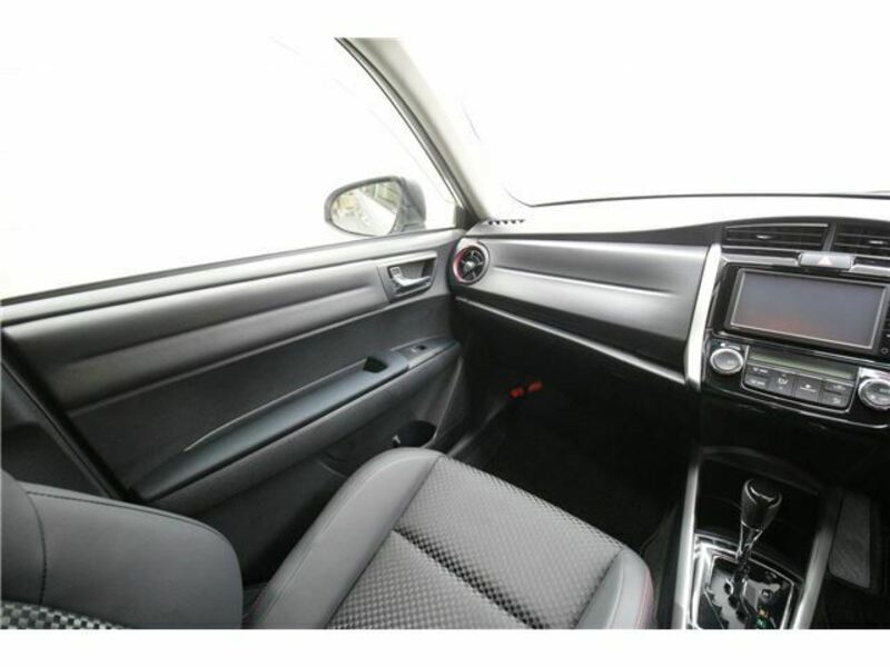 COROLLA FIELDER