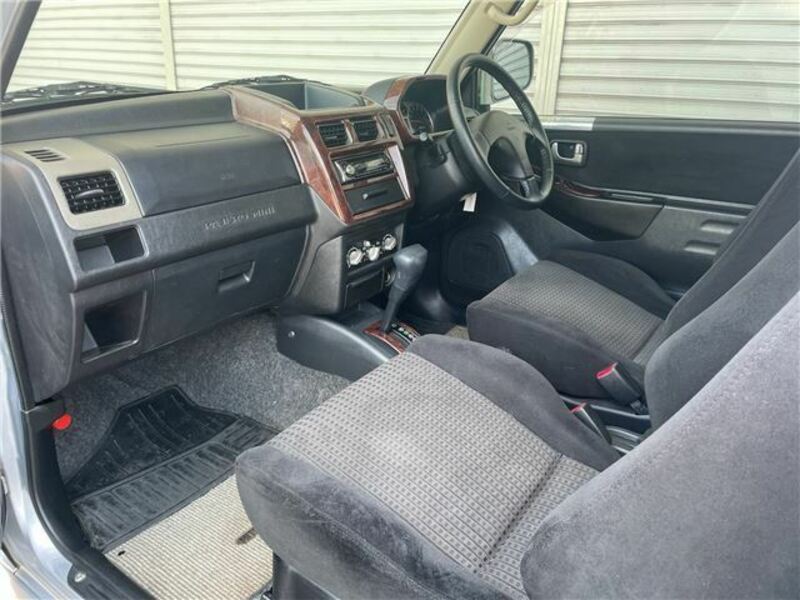 PAJERO MINI