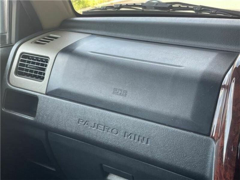 PAJERO MINI