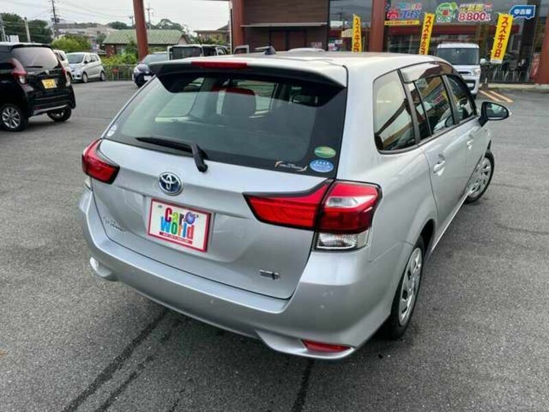 COROLLA FIELDER